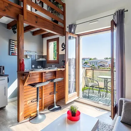 Duplex Design Terrasse - Parking דירה
